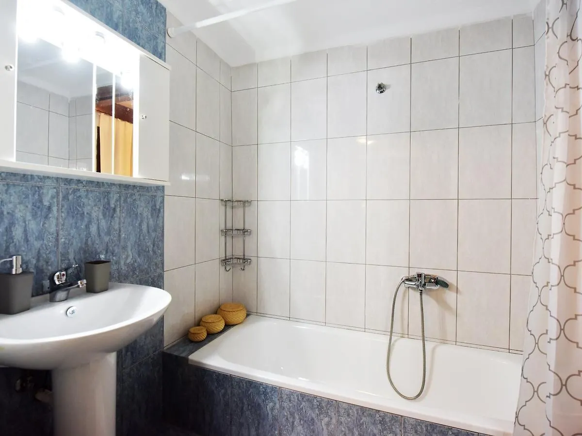 Ares Garden House - Nea Moudania Halkidiki Guest House Country house