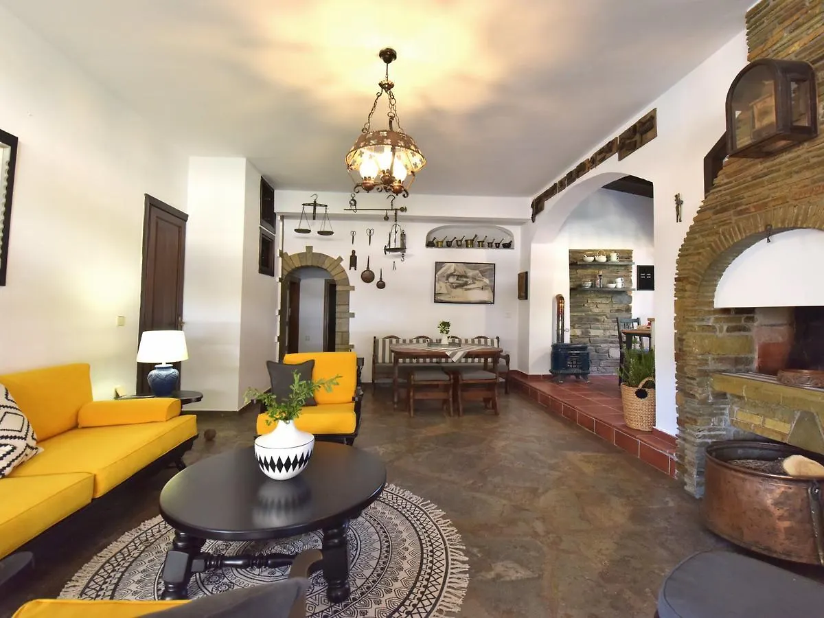 Ares Garden House - Nea Moudania Halkidiki Guest House Country house