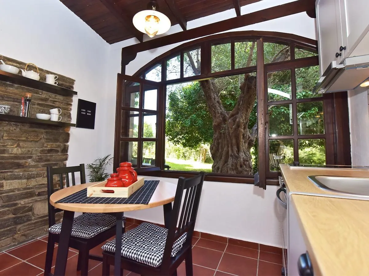 Ares Garden House - Nea Moudania Halkidiki Guest House Greece